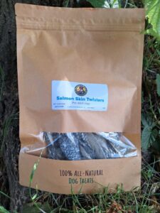 Salmon skin twister packet